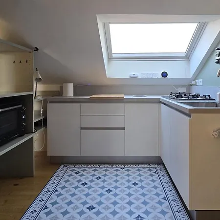Casa Brianza, Con Vista Turin