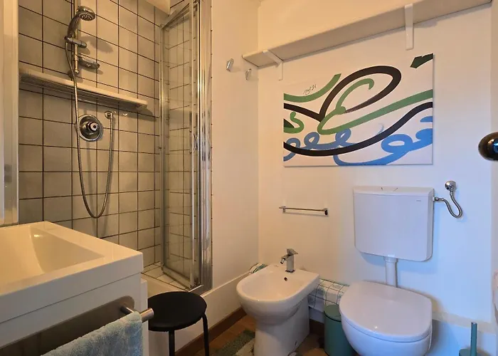 Casa Brianza, Con Vista Turin